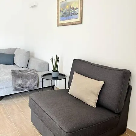 Apartamento Blue With Shared Pool *